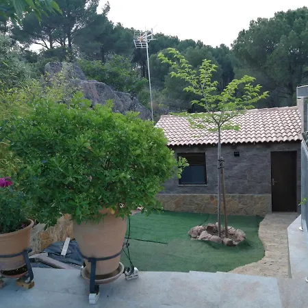 De Madera Junto Al Jaras Chalet *