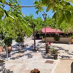 De Madera Junto Al Jaras * Córdoba