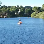 De Madera Junto Al Jaras