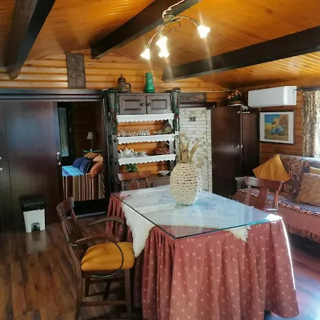 De Madera Junto Al Jaras * 科爾多瓦