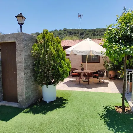 Chalet De Madera Junto Al Jaras *