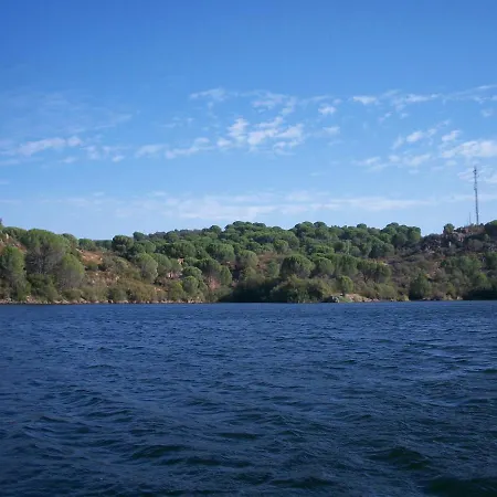 De Madera Junto Al Jaras Córdoba