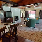 Chalet De Madera Junto Al Jaras *